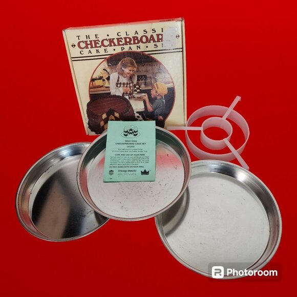 Vtg Classic Checkerboard Cake Pan Set Complete Baking Metal 9 inch Made in USA - Picture 1 of 5